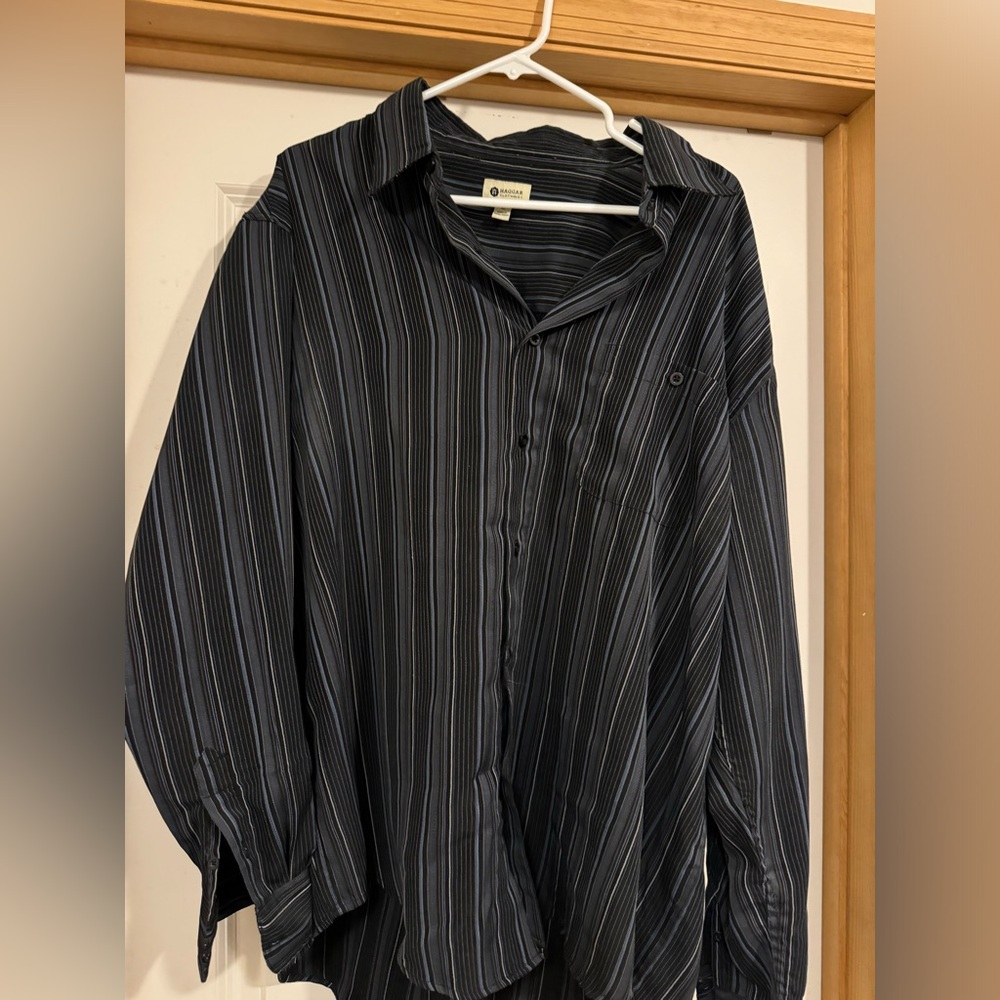 Haggar Clothing XL long sleeve collared shirt, dark blue with pinstripes.